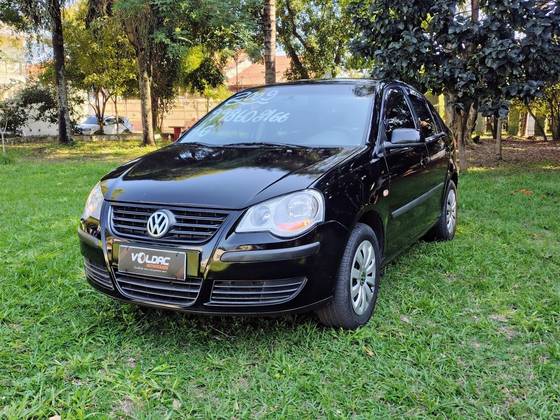 VOLKSWAGEN POLO SEDAN 1.6 MI 8V FLEX 4P MANUAL VOLKSWAGEN POLO SEDAN 1.6 MI 8V FLEX 4P MANUAL